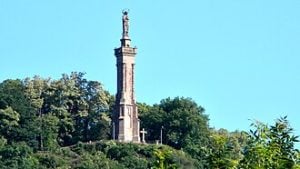 Mariensäule Trier: Wer ist die Frau mit dem Sternenkranz